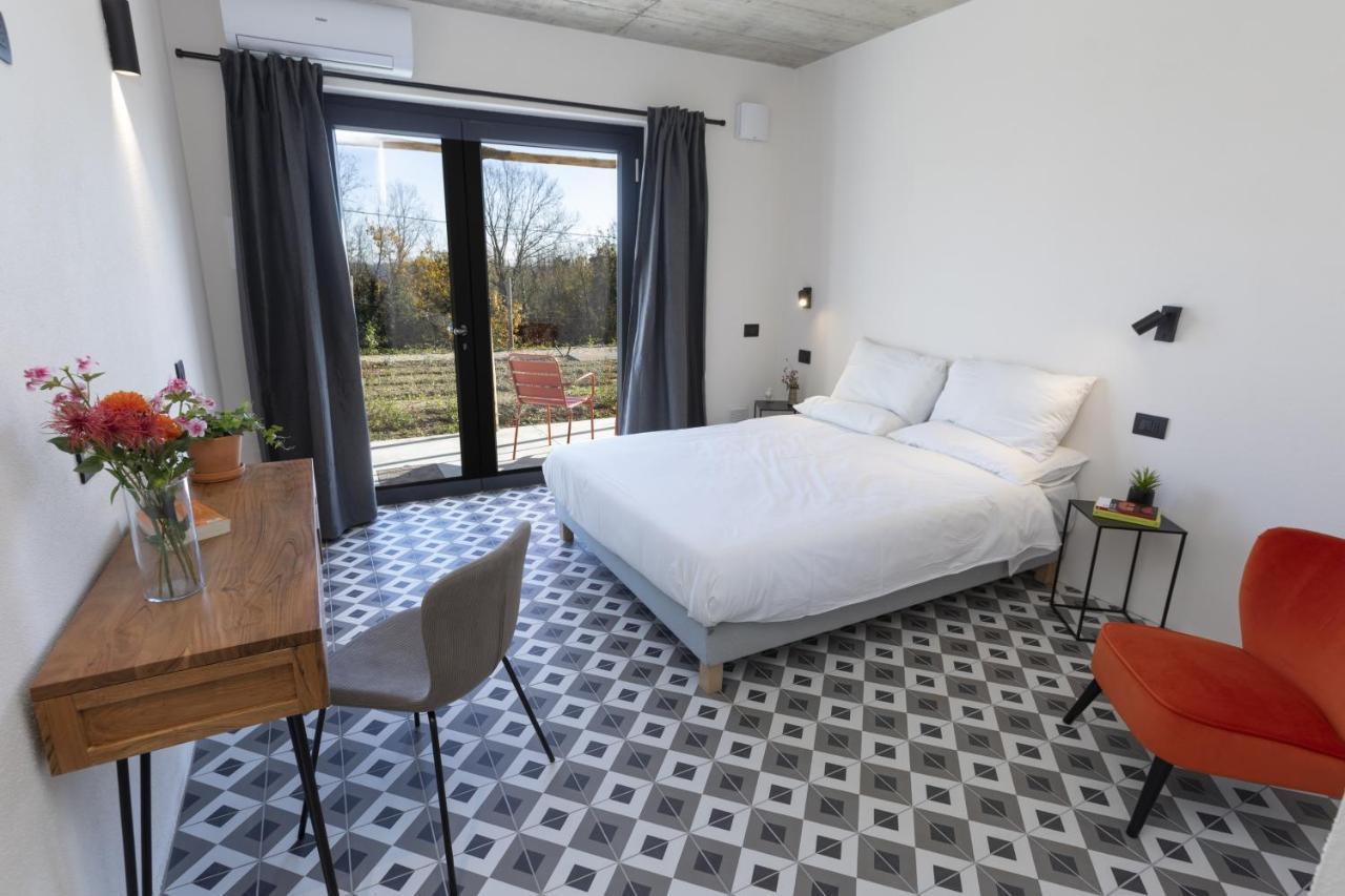 Cascina Rueral Villa Montafia Eksteriør billede